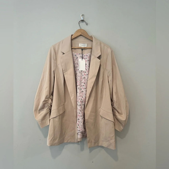 Skies are Blue Curvy Pink Blush Blazer Size 2X NWT. 1242 - Picture 4 of 13